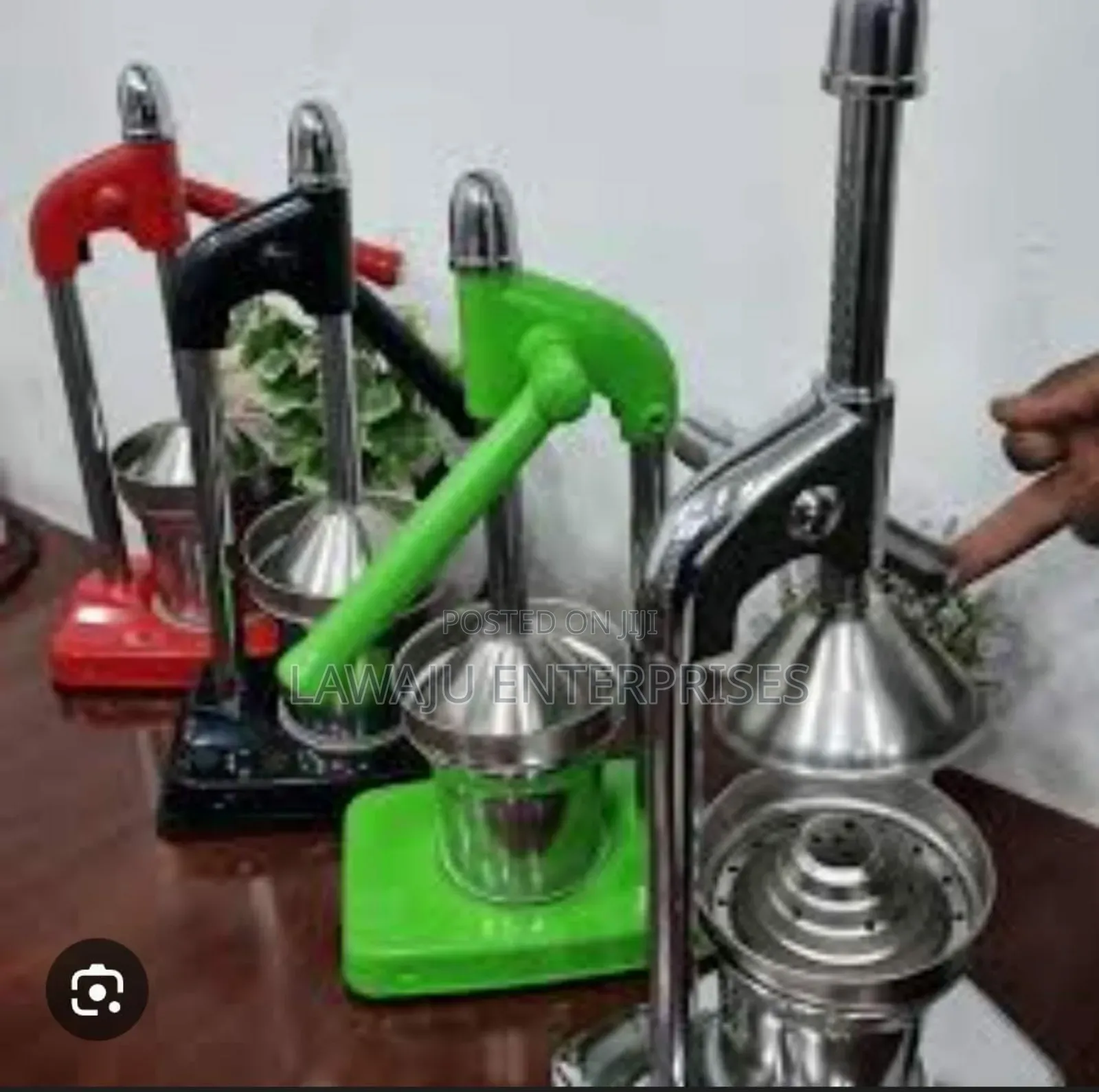 Hand Juicer