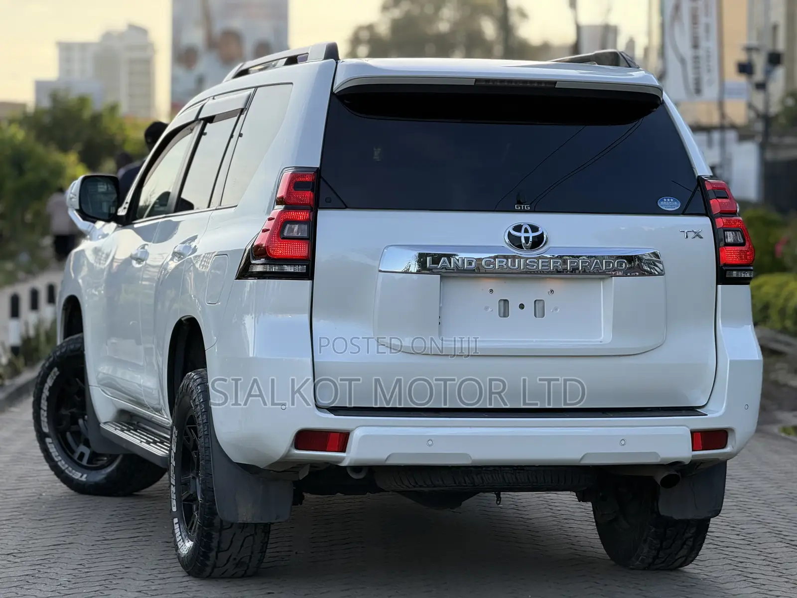 Toyota Land Cruiser Prado 2.7 2020 White