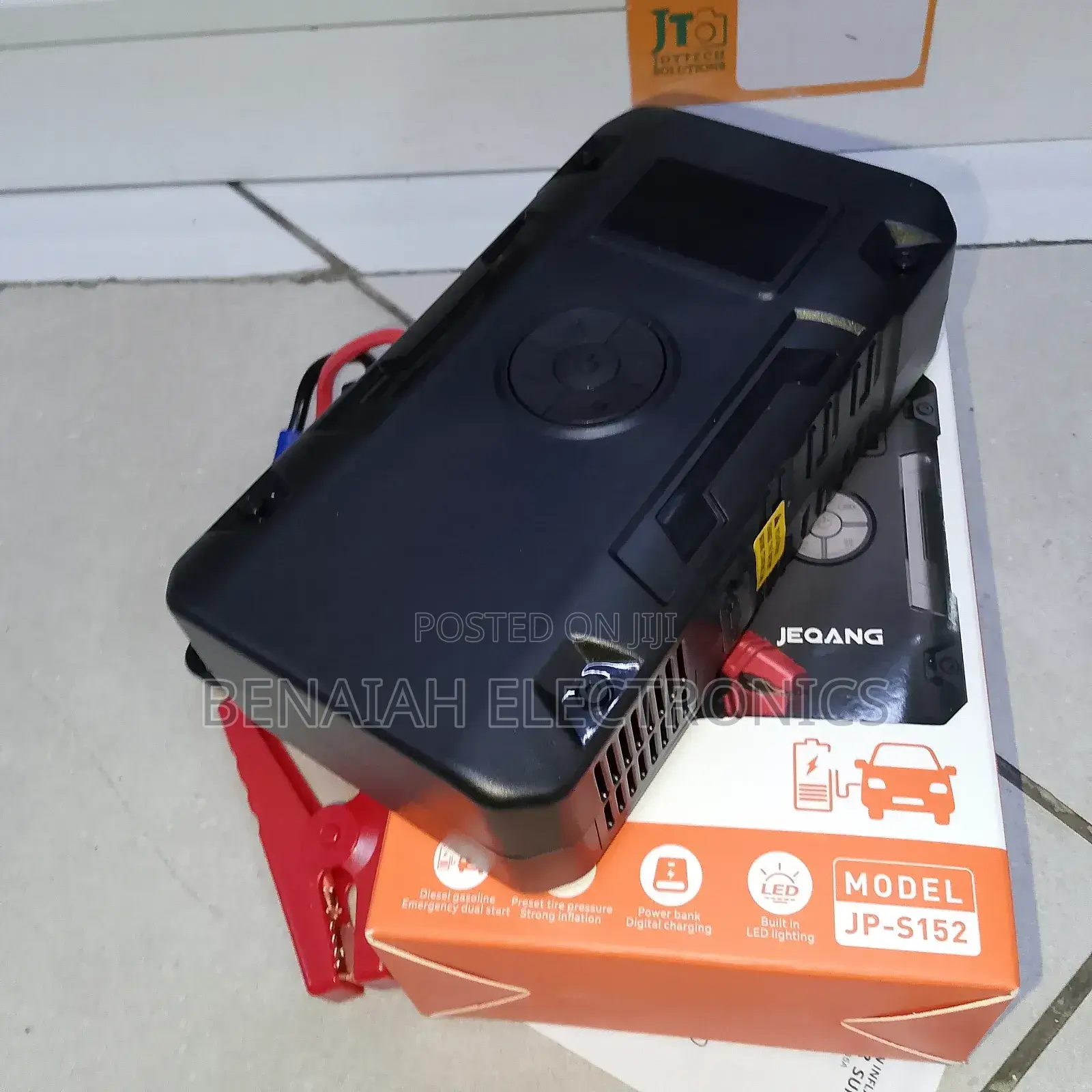 Powerful Car Jumpstarter Intelligent Inflator,Inbuilt Led Lighting