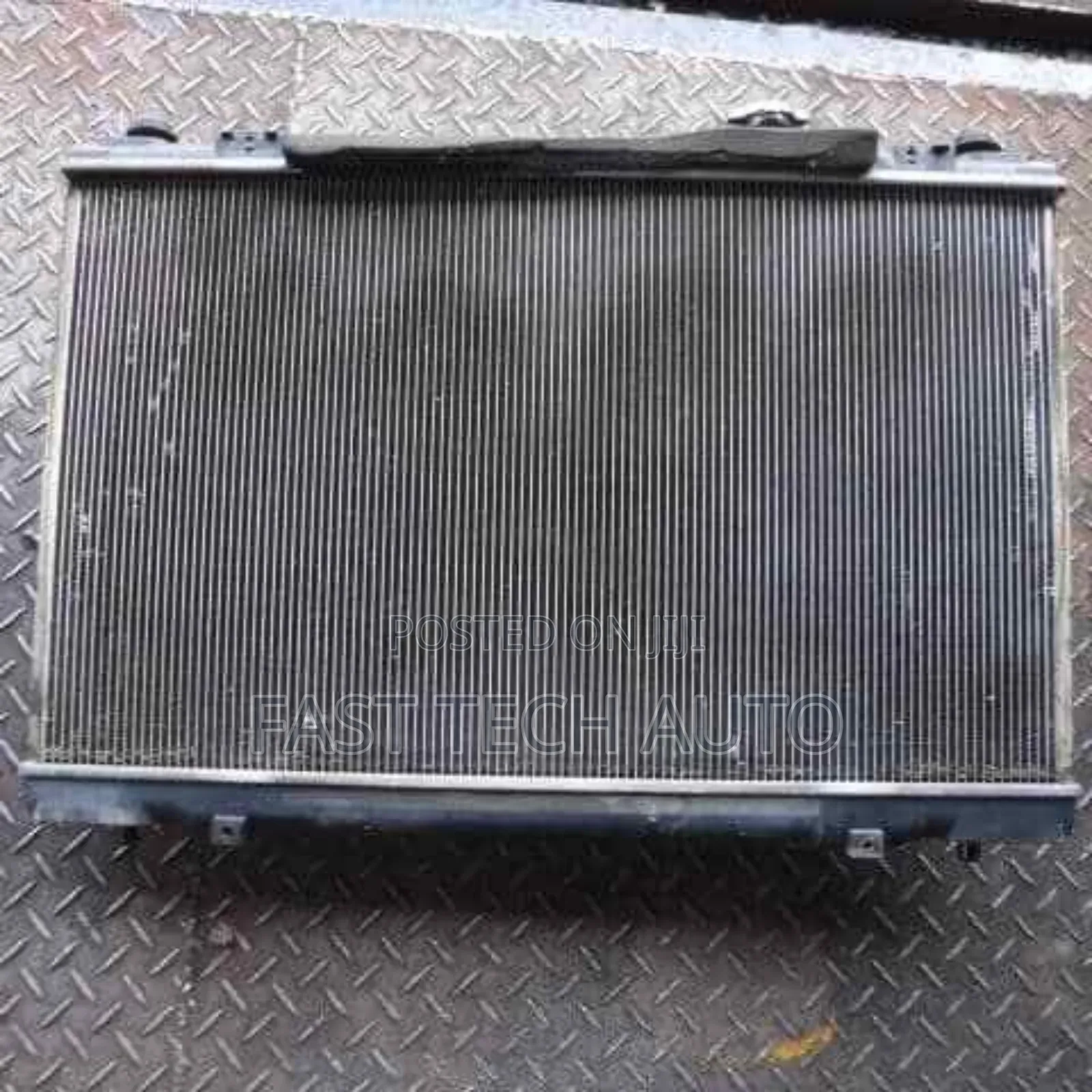 Toyota Crown Radiator