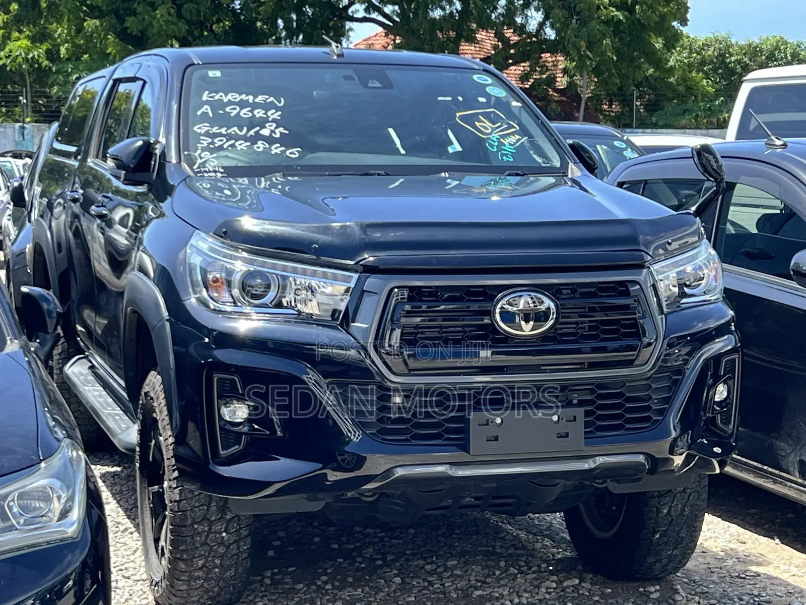 Toyota Hilux 2019 Matt Black