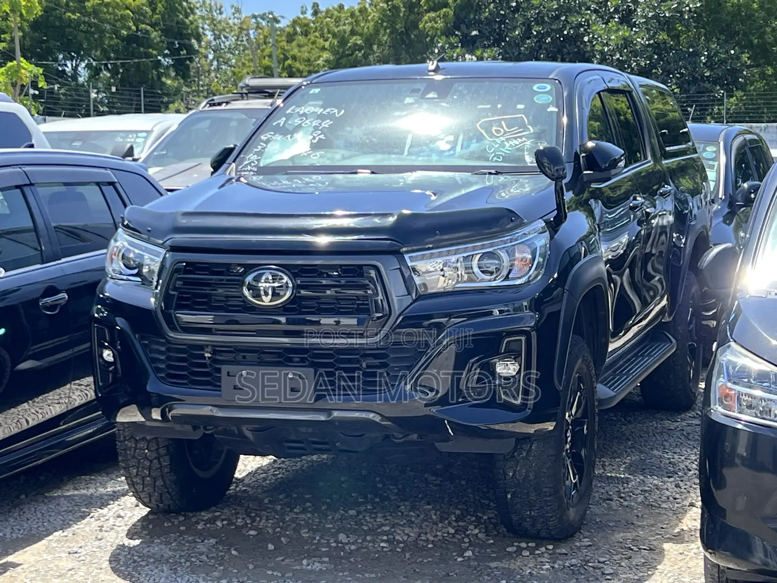 Toyota Hilux 2019 Matt Black