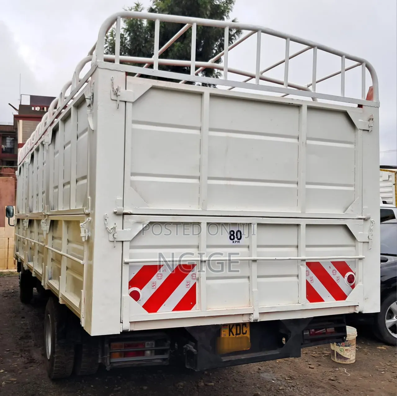 Isuzu NQR 2021 White