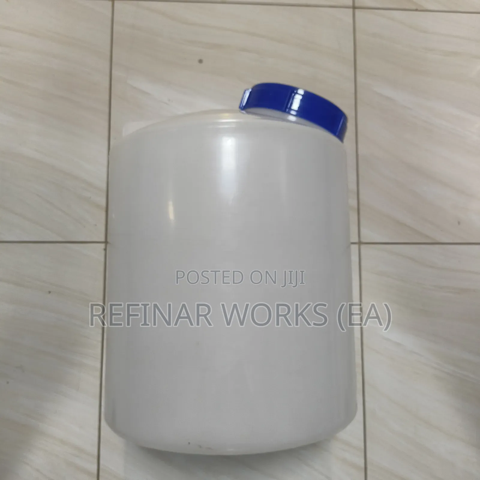 Plastic Dosing Tank 40l – Compact Chemical Storage With Pump Mount