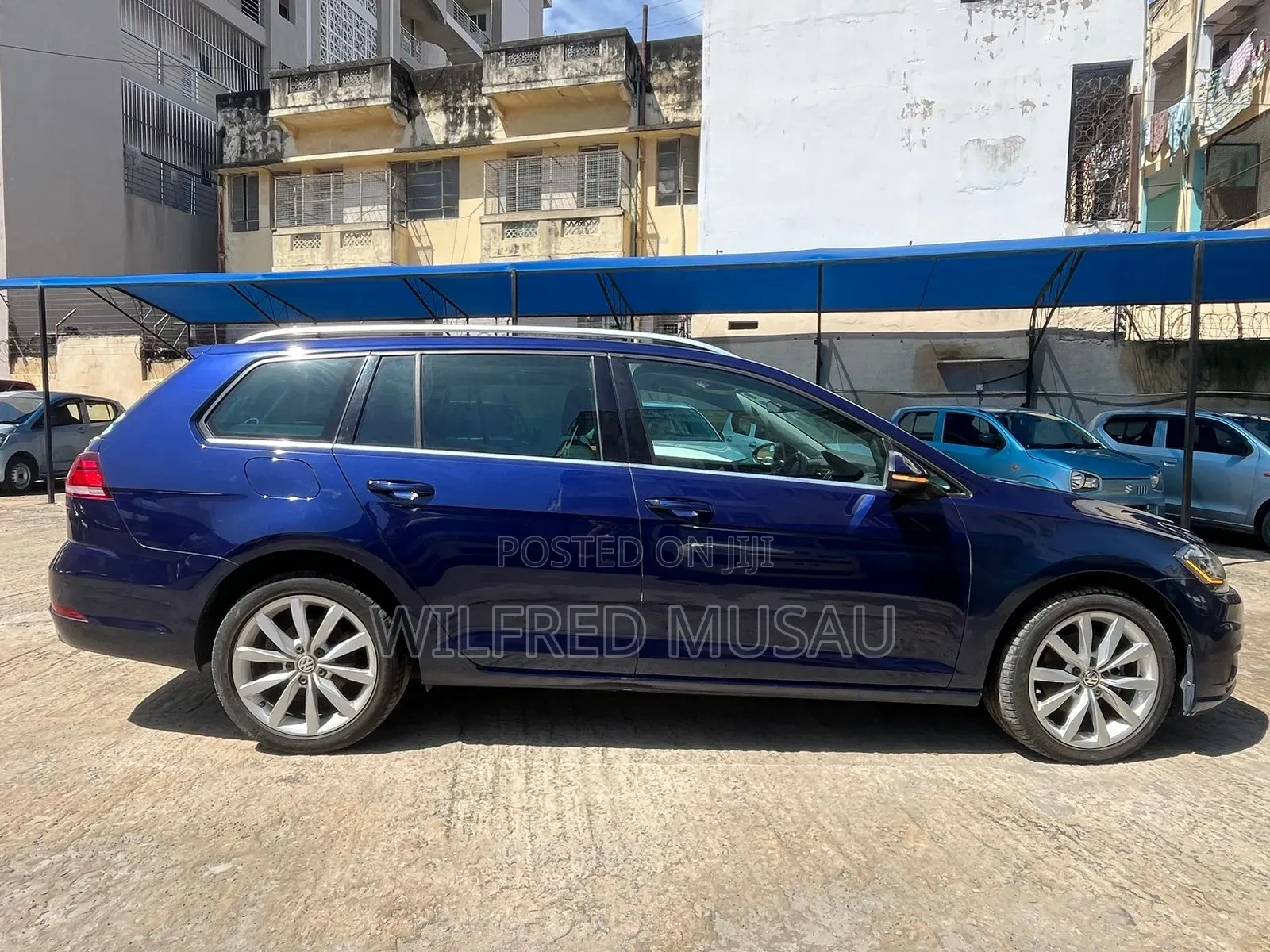 Volkswagen Golf 2019 Blue