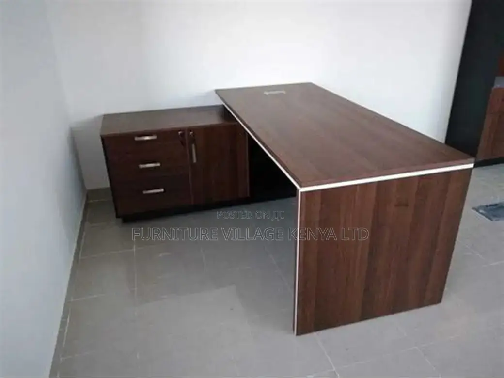 1.8m L-Shaped Managerial Office Task Table