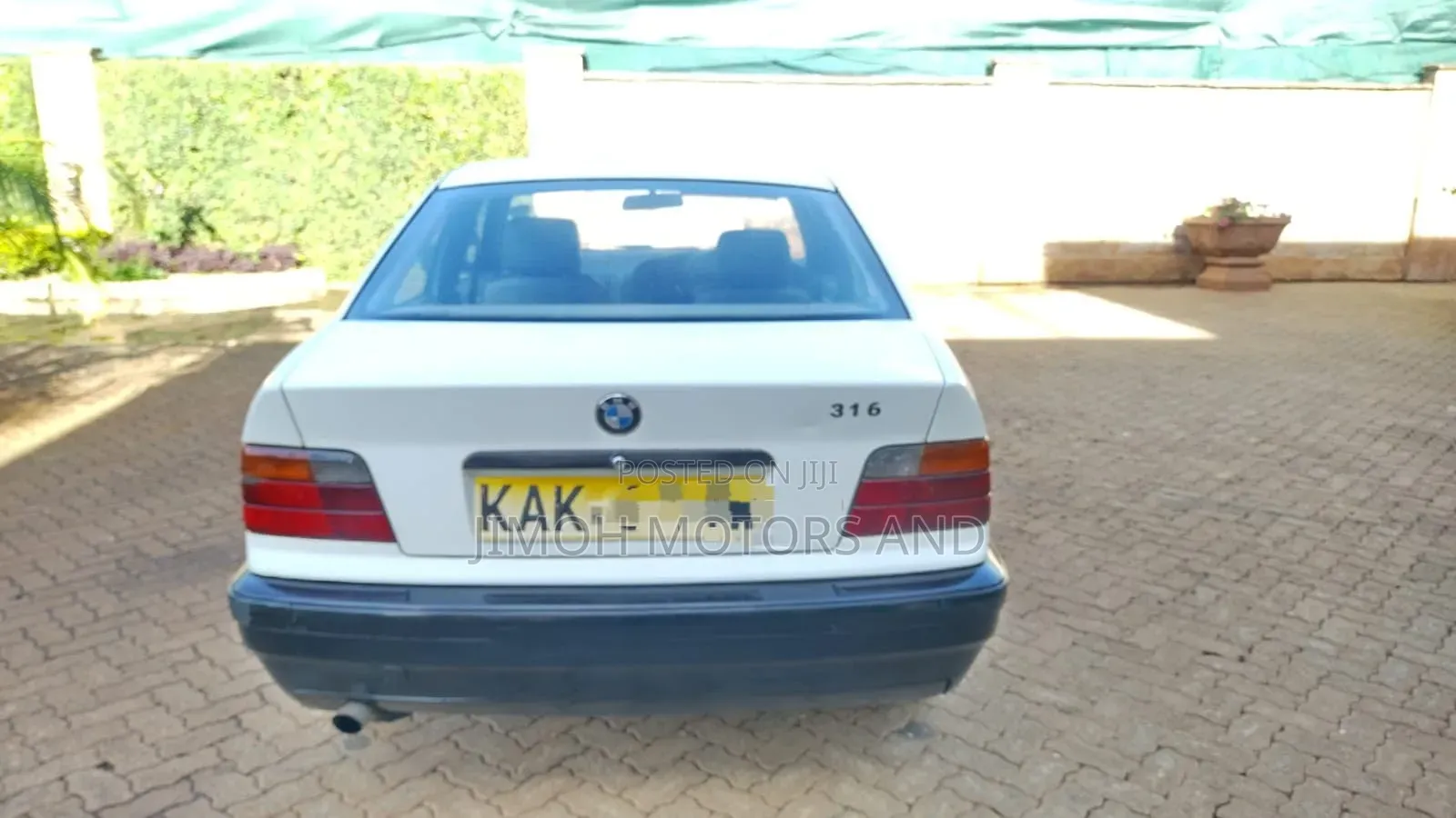 BMW 318i 1998 White