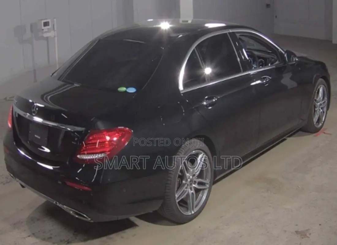 Mercedes-Benz C200 2019 Black