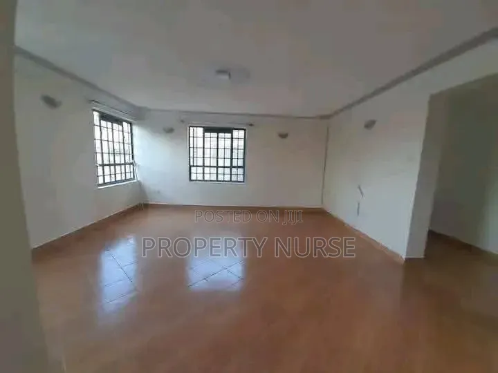 4bdrm Apartment in Gateway Mall Area for rent
