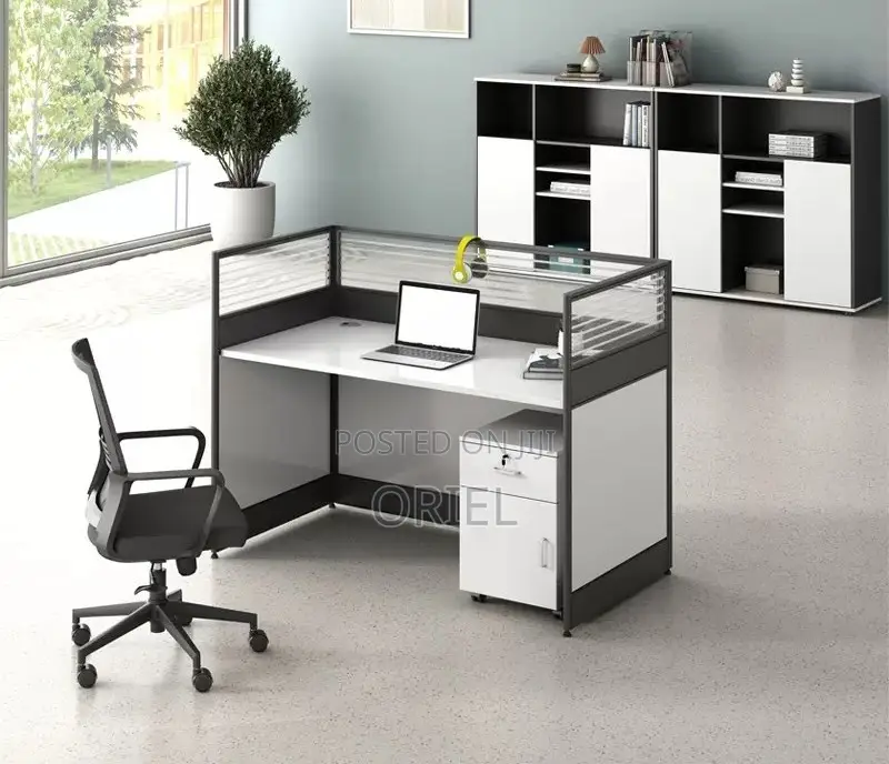 Office Workstation : 1-Way Office Workstation Desk