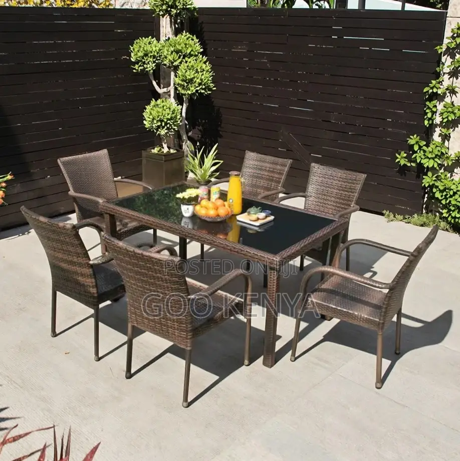 Outdoor Set; Modern 4-Piece Pe Rattan Furniture Set