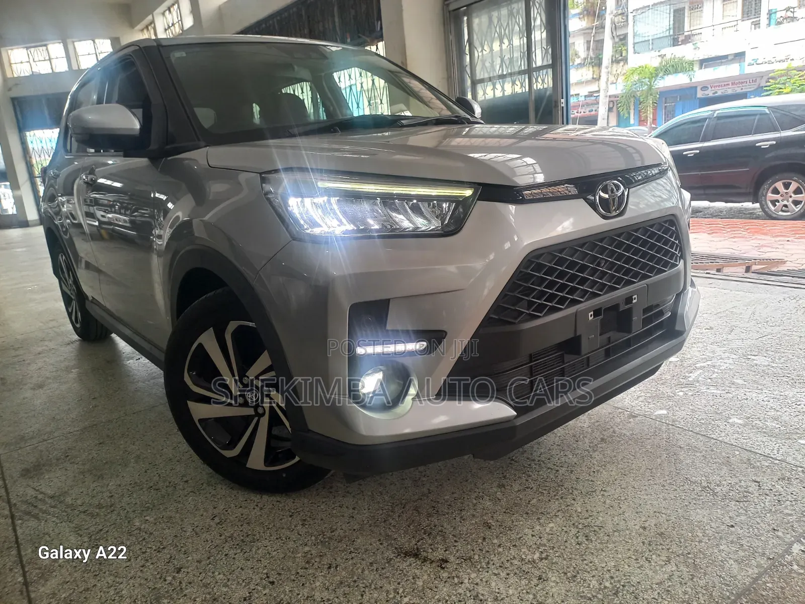 Toyota Raize 1.0 FWD 2021 Silver