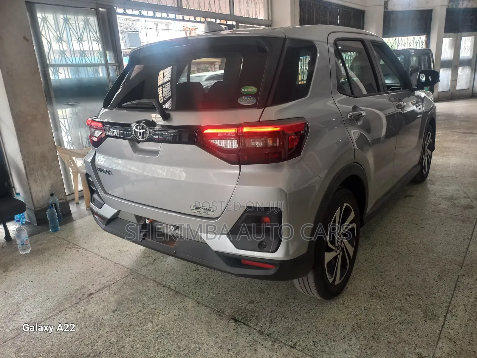 Toyota Raize 1.0 FWD 2021 Silver
