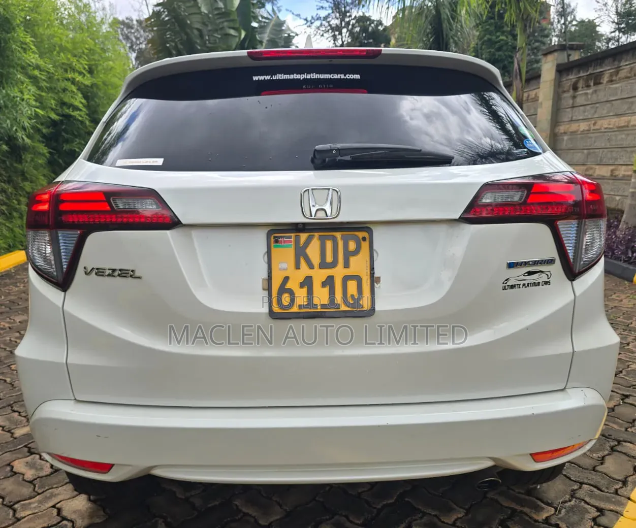 Honda Vezel 2017 White