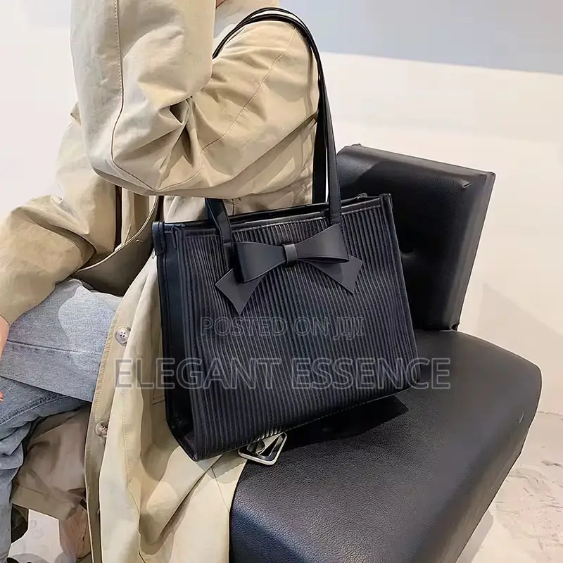 Bowknot Tote Bags
