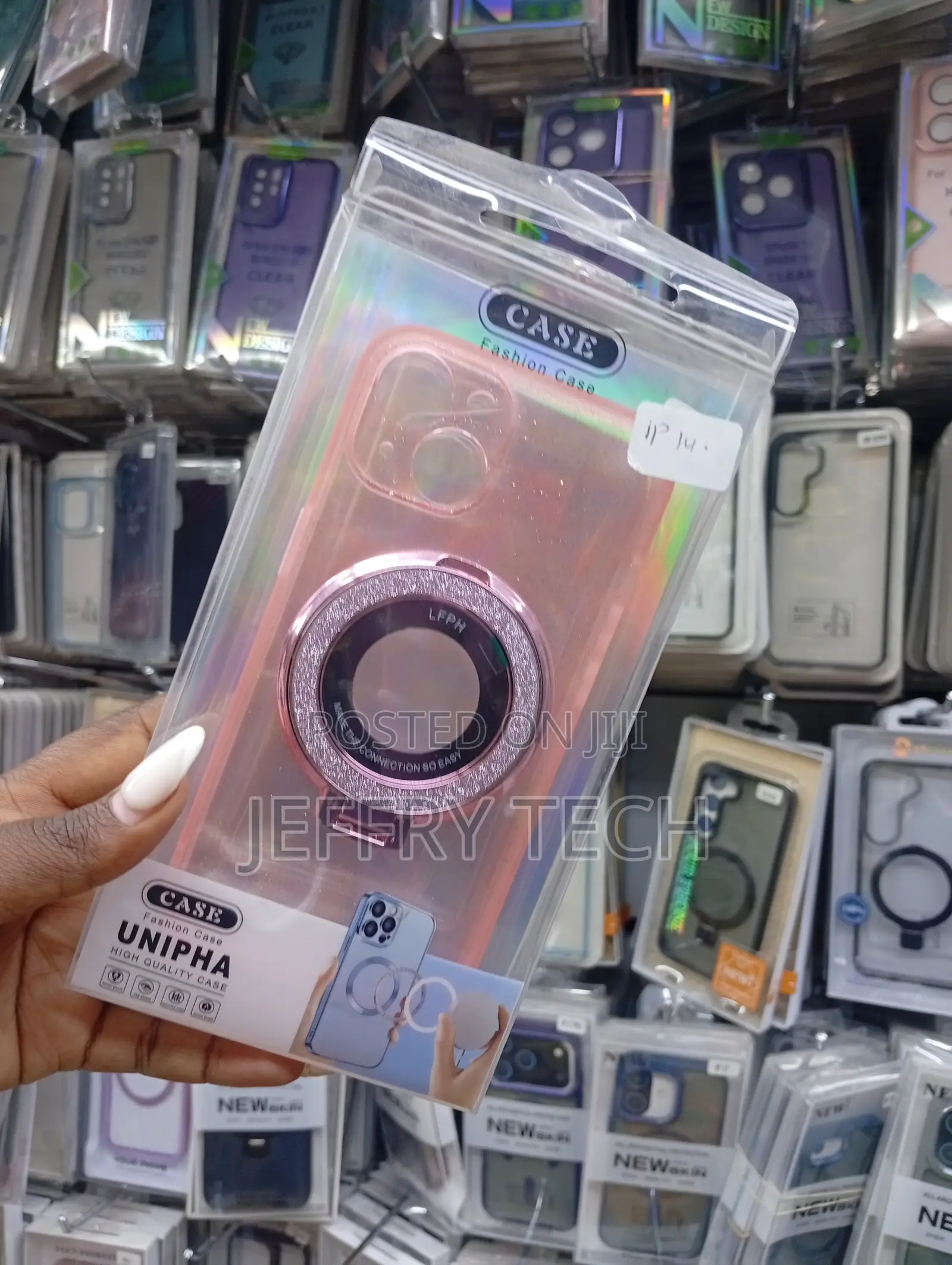 "Fashion Case" Is Designed for the iPhone 14