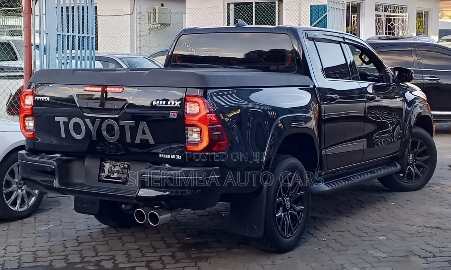 Toyota Hilux 2023 Black