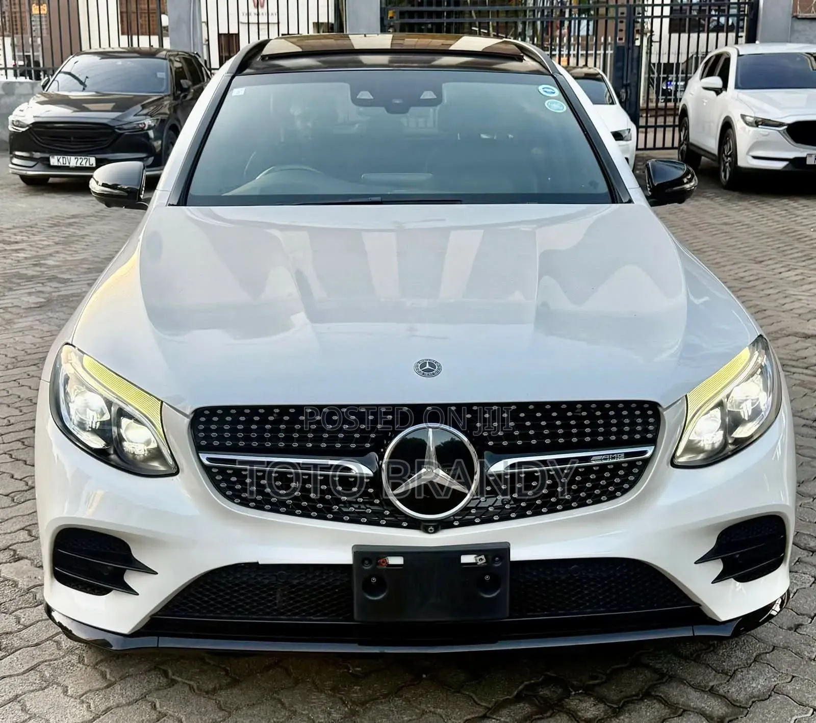 Mercedes-Benz C-Class C 43 4MATIC AMG (C205) 2019 White