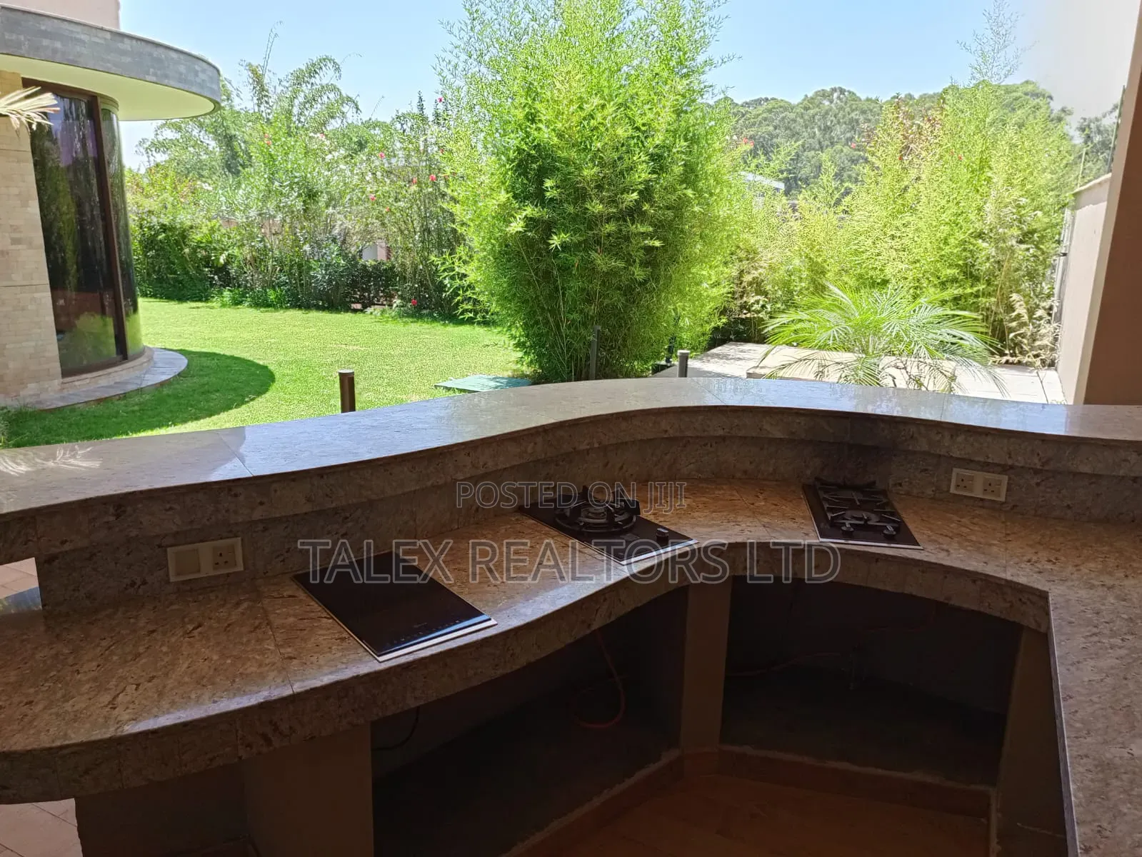 5bdrm Mansion in Call Me For More, Lower Kabete for rent