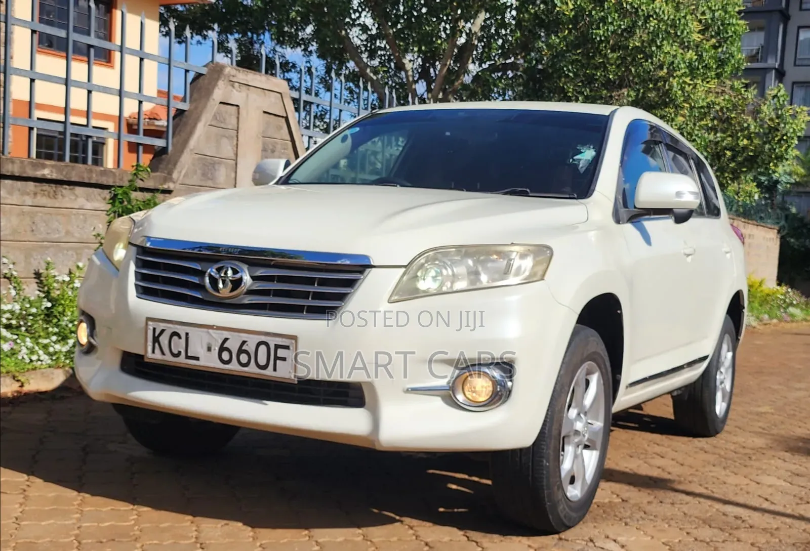 Toyota Vanguard 2012 Pearl