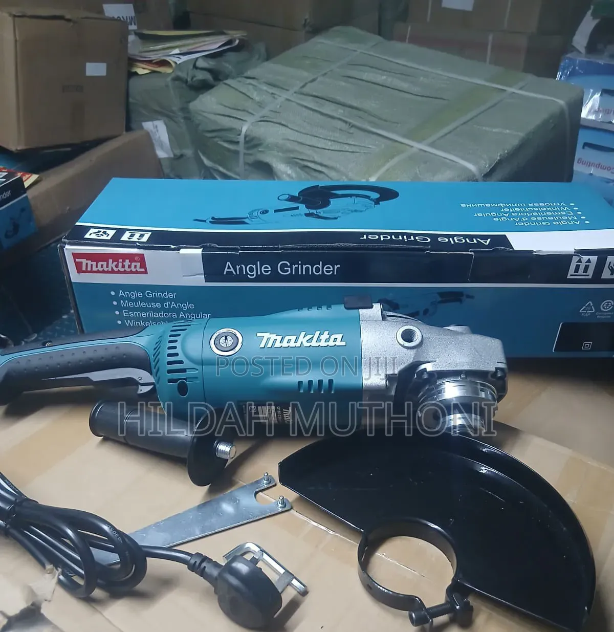 Makita 9” Angle Grinder