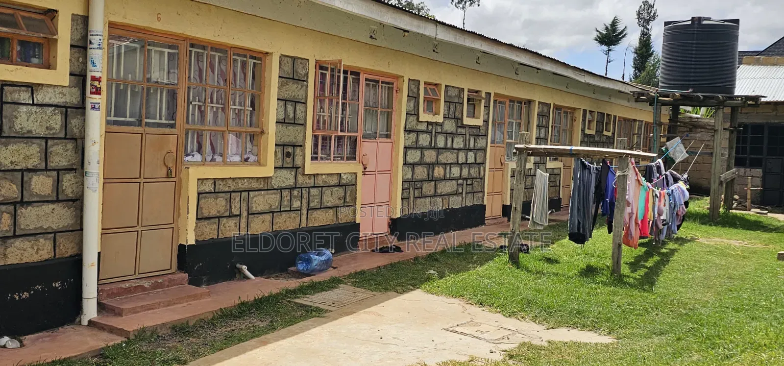 Furnished Mini Flat in Kapsuswa for sale