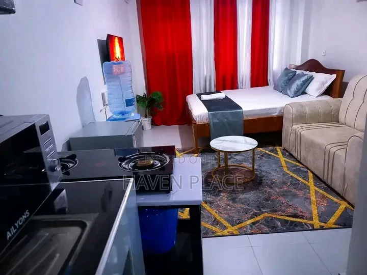 Studio Available for Check-in Seasons Hansel Heights