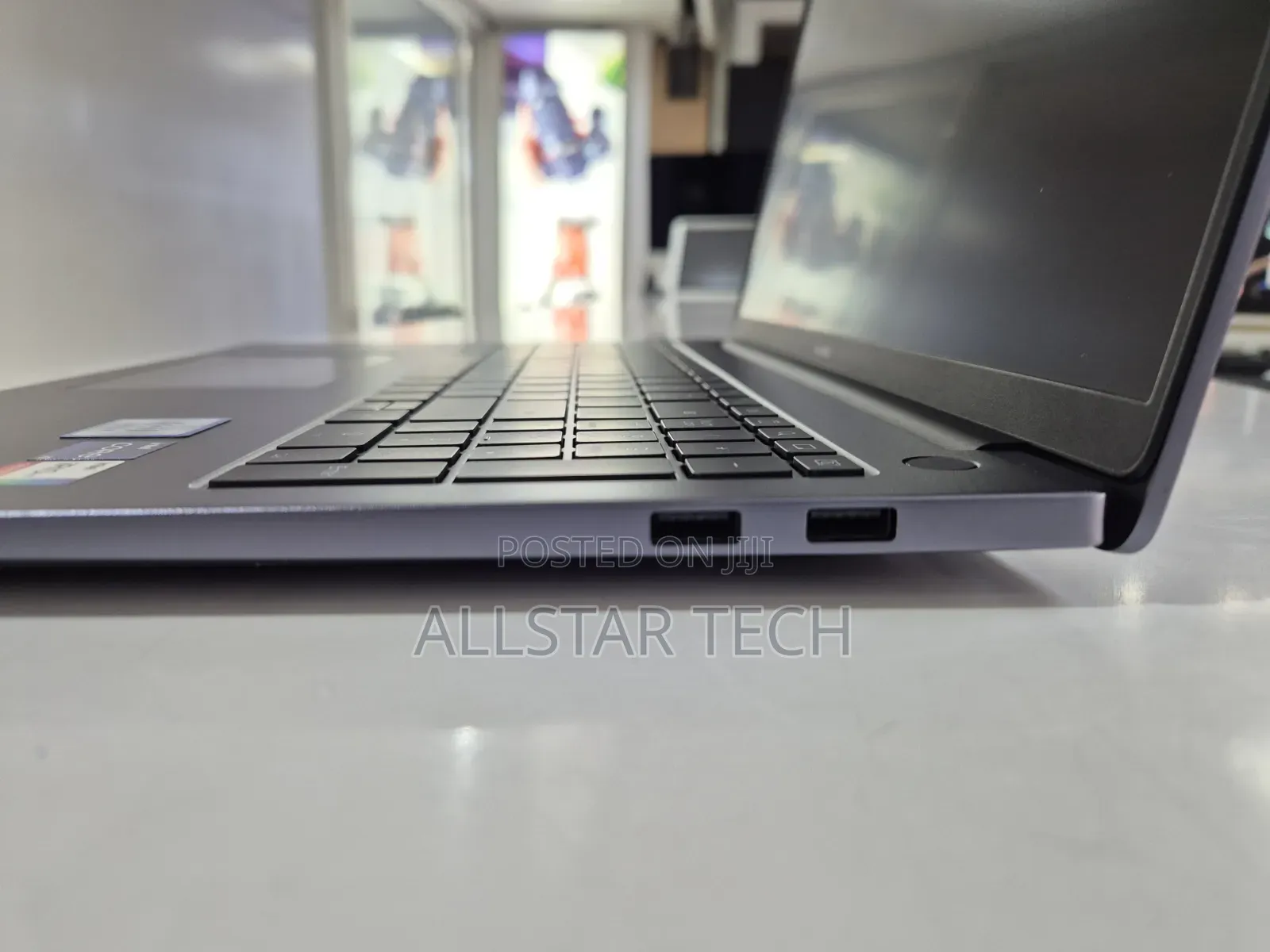 Laptop Huawei Matebook D 15 16GB Intel Core i9 SSD 1T