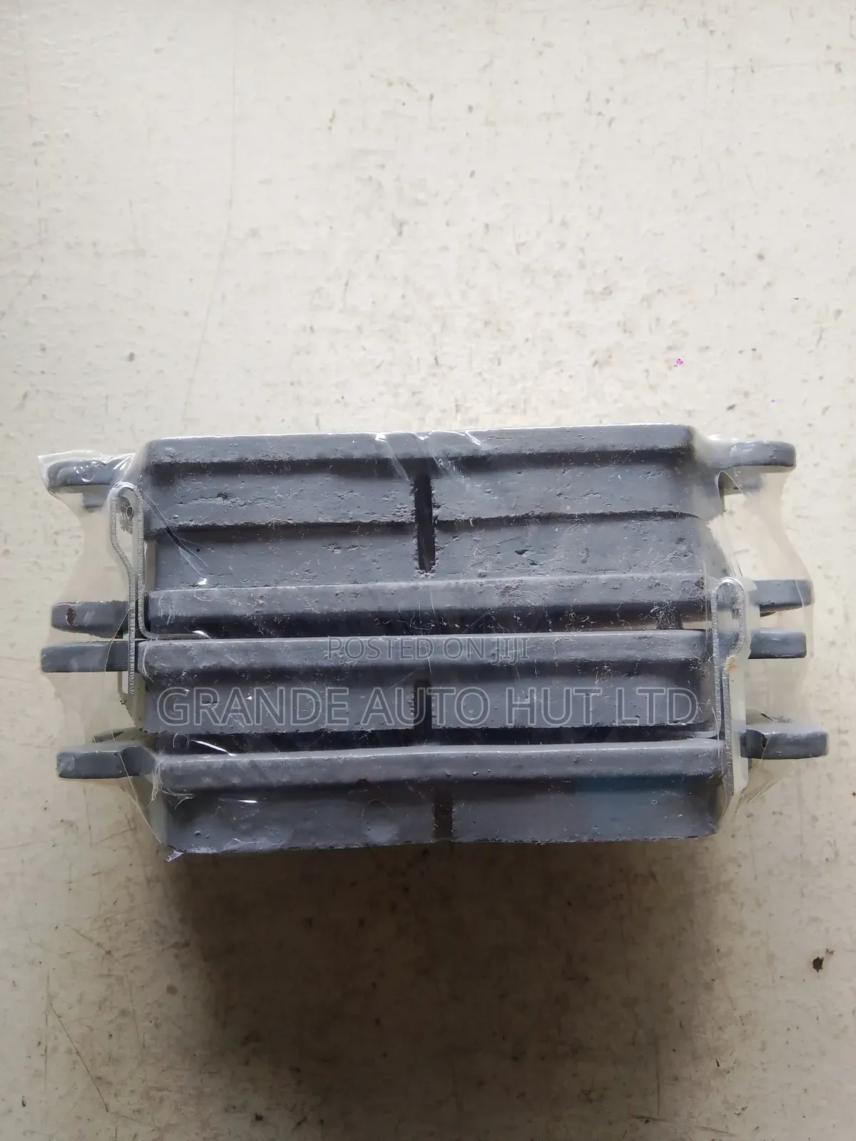 Front Brake Pads Hyundai Accent/Excel Old Model (Dj Parts)