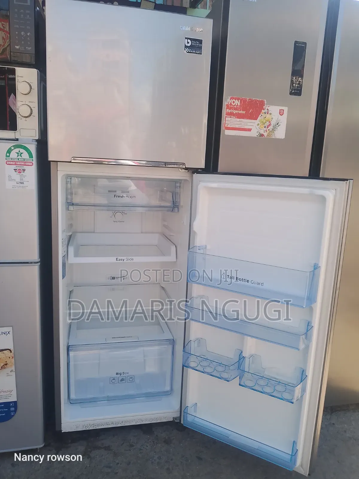 No Frost Clean Refrigerator