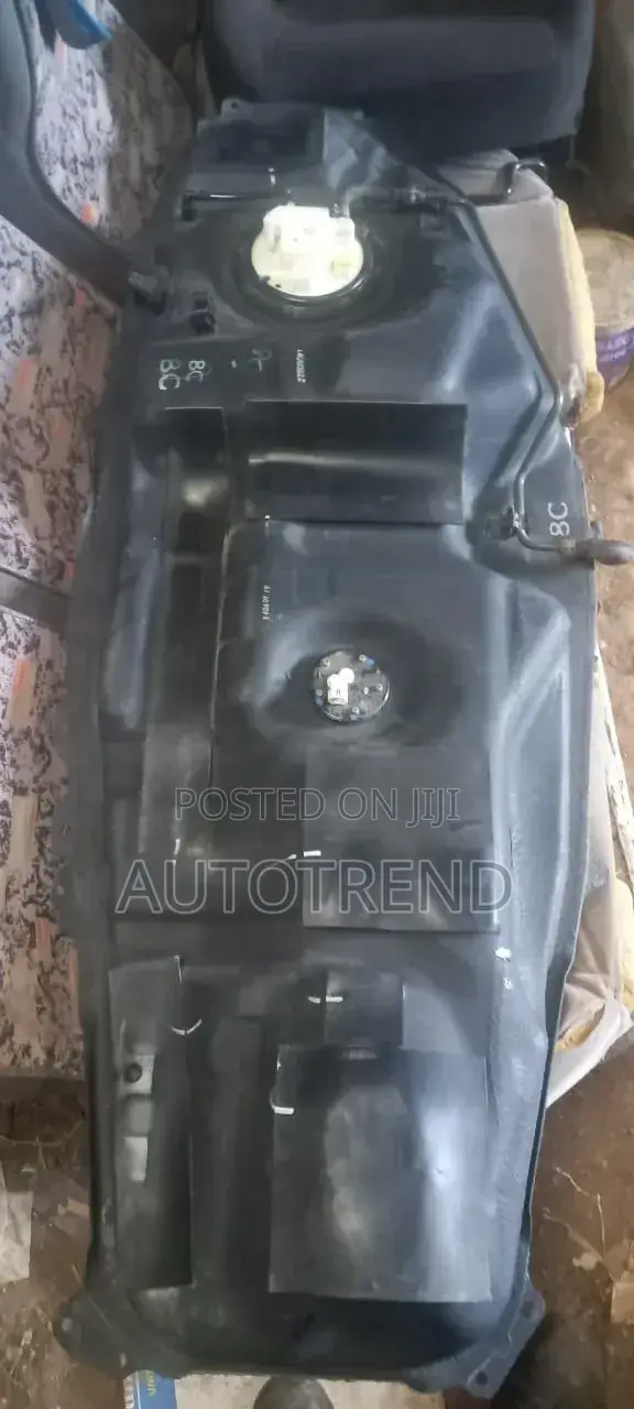 Toyota Rav 4 Fuel Tank