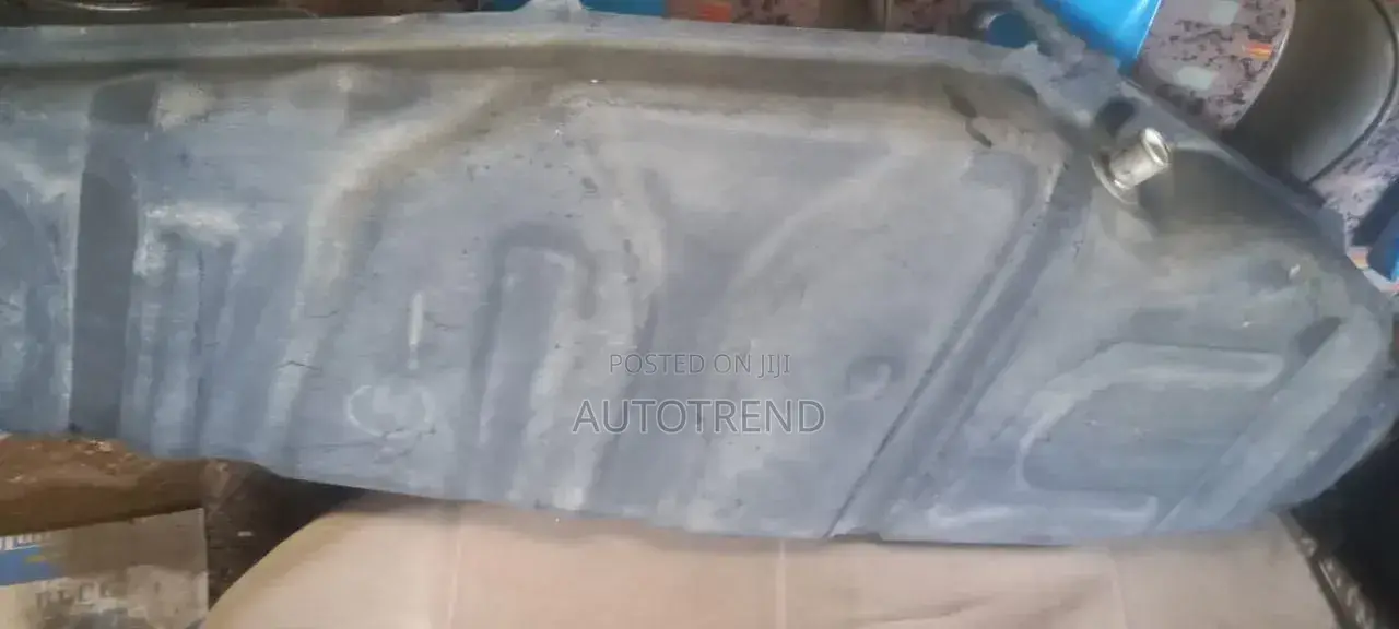 Toyota Rav 4 Fuel Tank