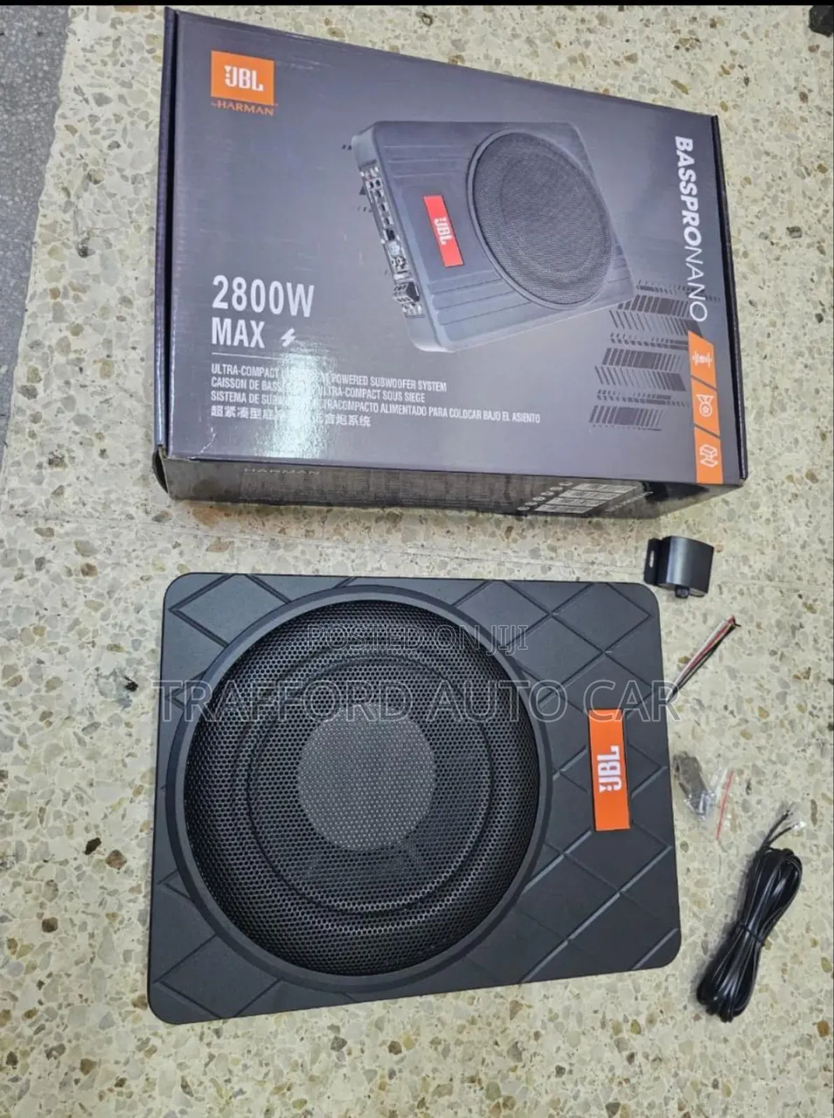 2800w JBL Undereat