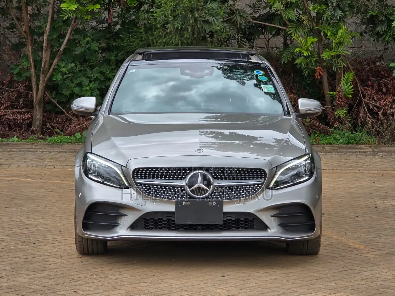 Mercedes-Benz C220 2019 Brown