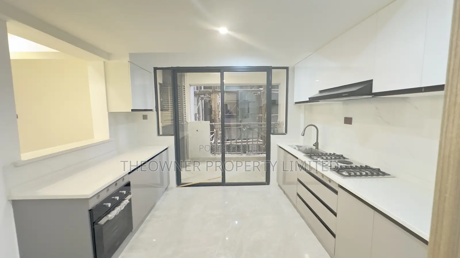 3bdrm Apartment in Golden Street, Kileleshwa for sale