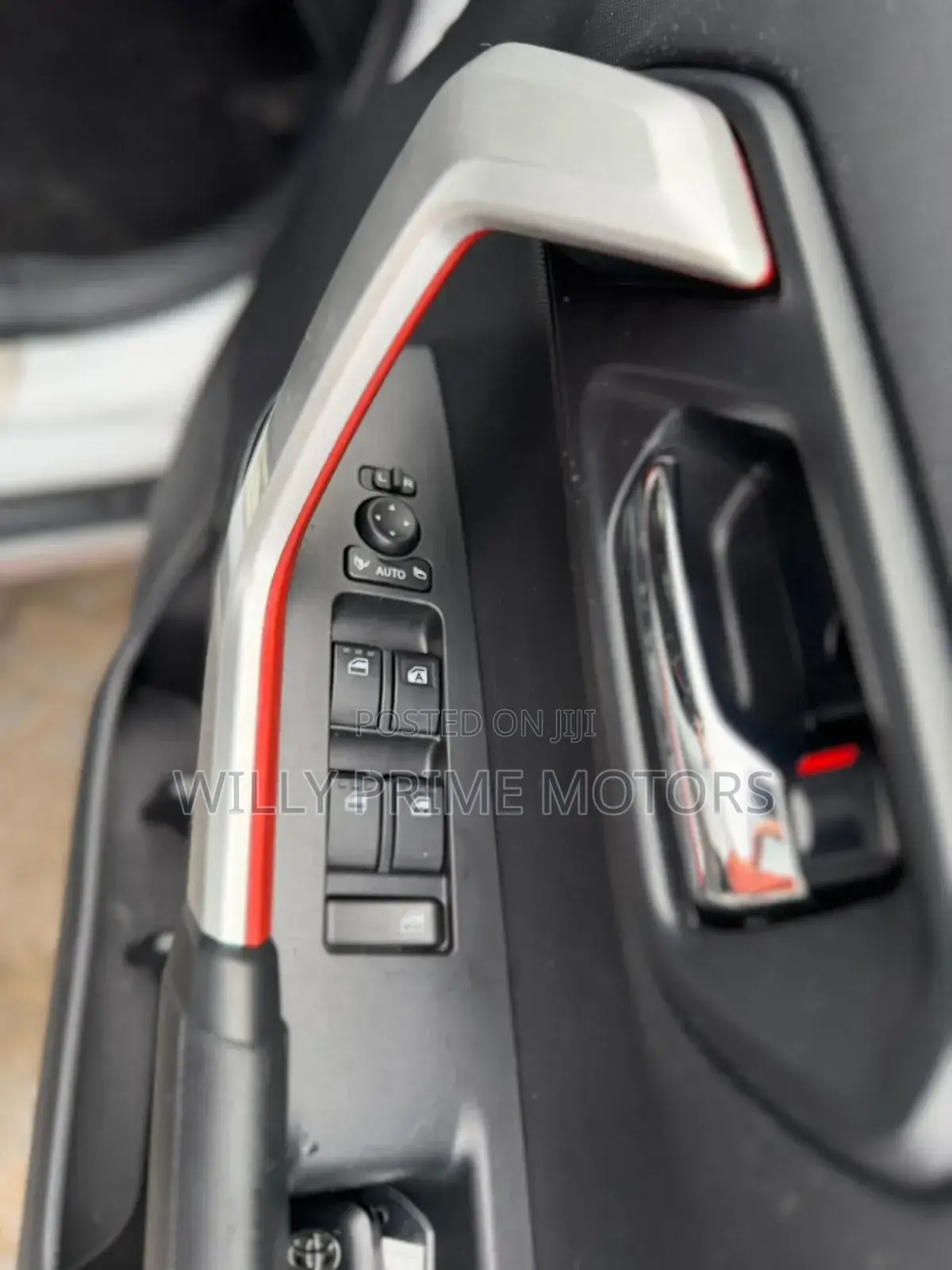 Toyota Raize 1.0 AWD 2020