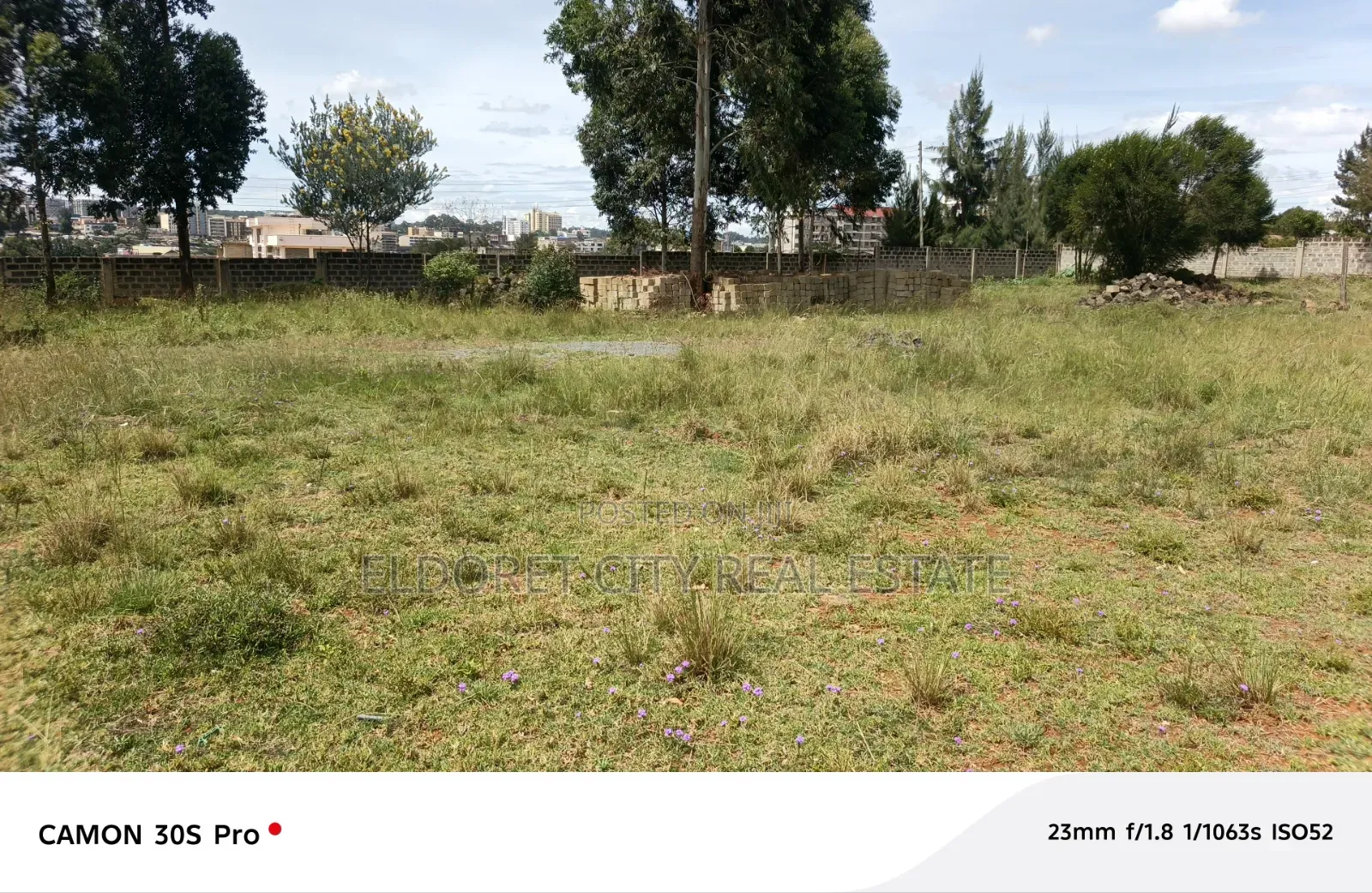 1/2 Acre Pioneer With Title