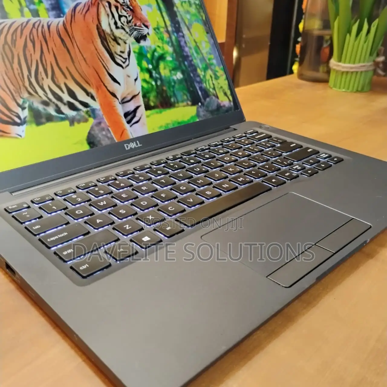 Laptop Dell Latitude 7400 8GB Intel Core i5 SSD 256GB