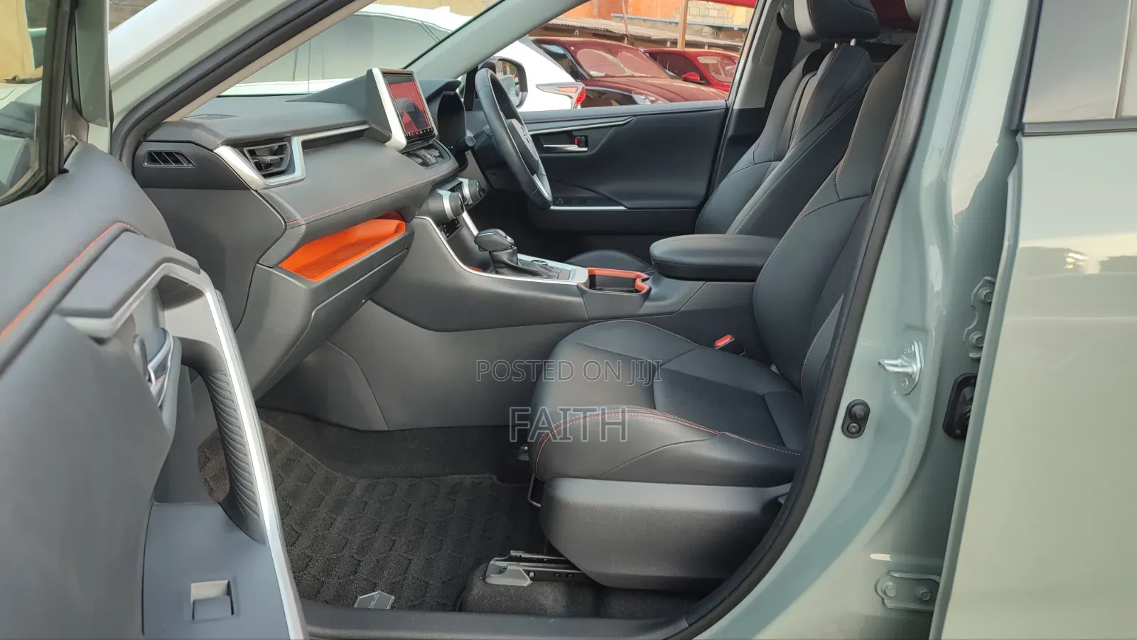Toyota RAV4 Adventure 2019 Green