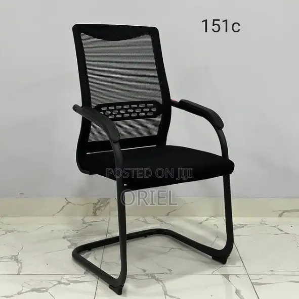 Office Seating Chair : Cushioned Mid-Back Fabric Workspace Chair