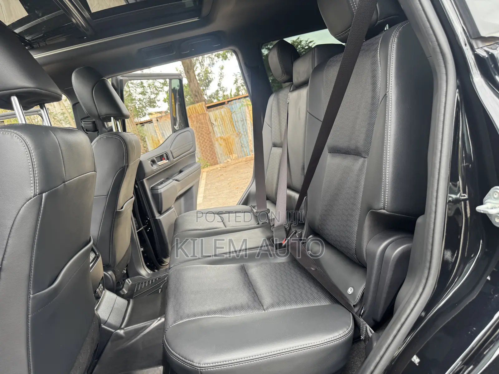 Toyota Land Cruiser LC250 2024 Black