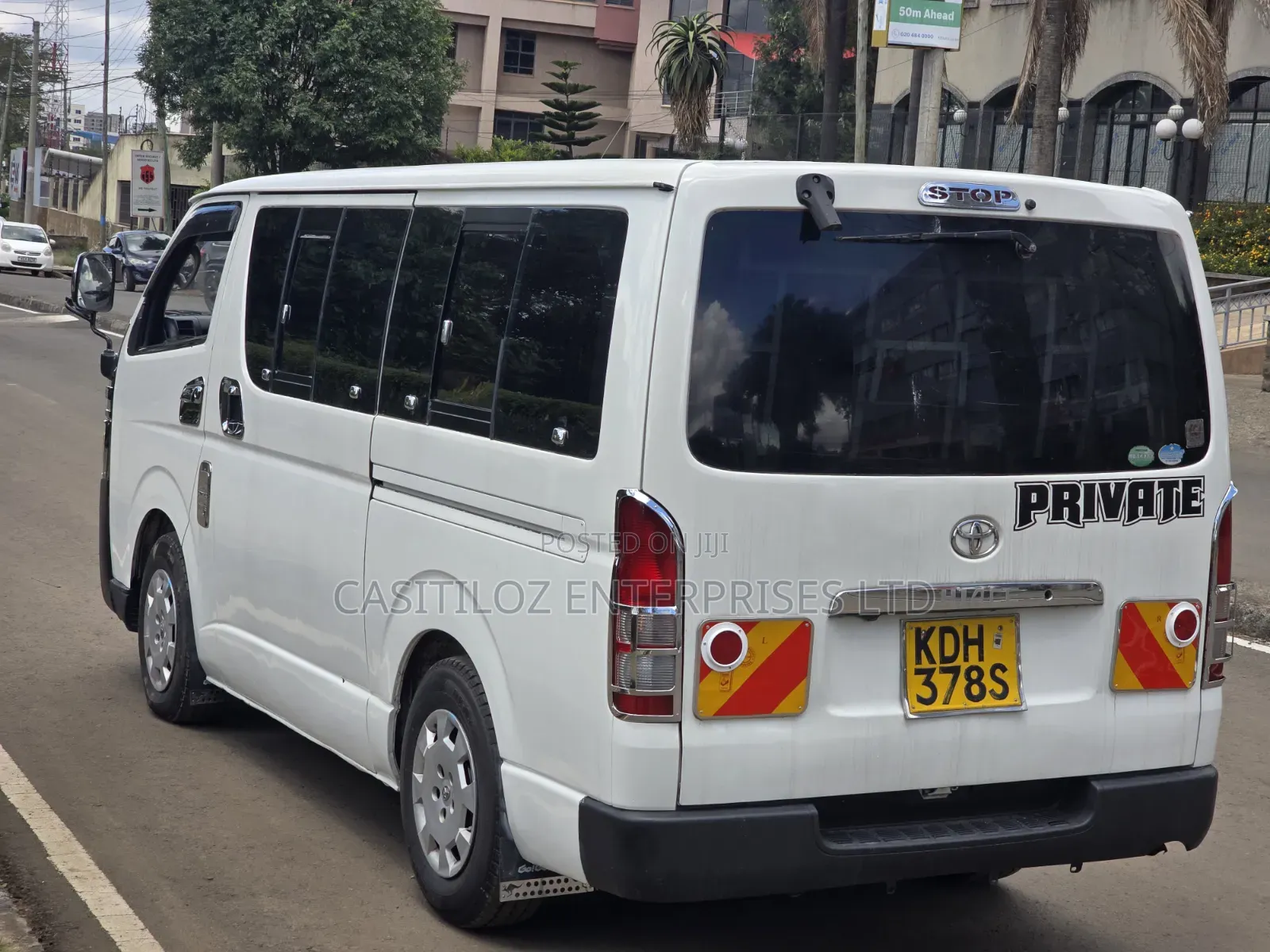 Toyota HiAce 2014 White