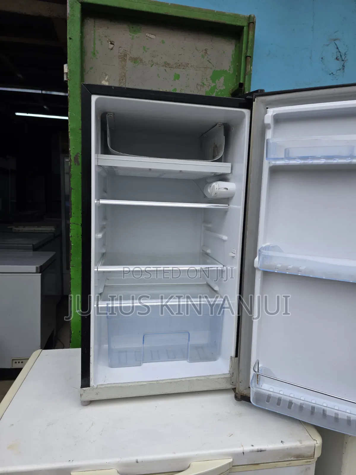 Von Table Top Fridge 100l