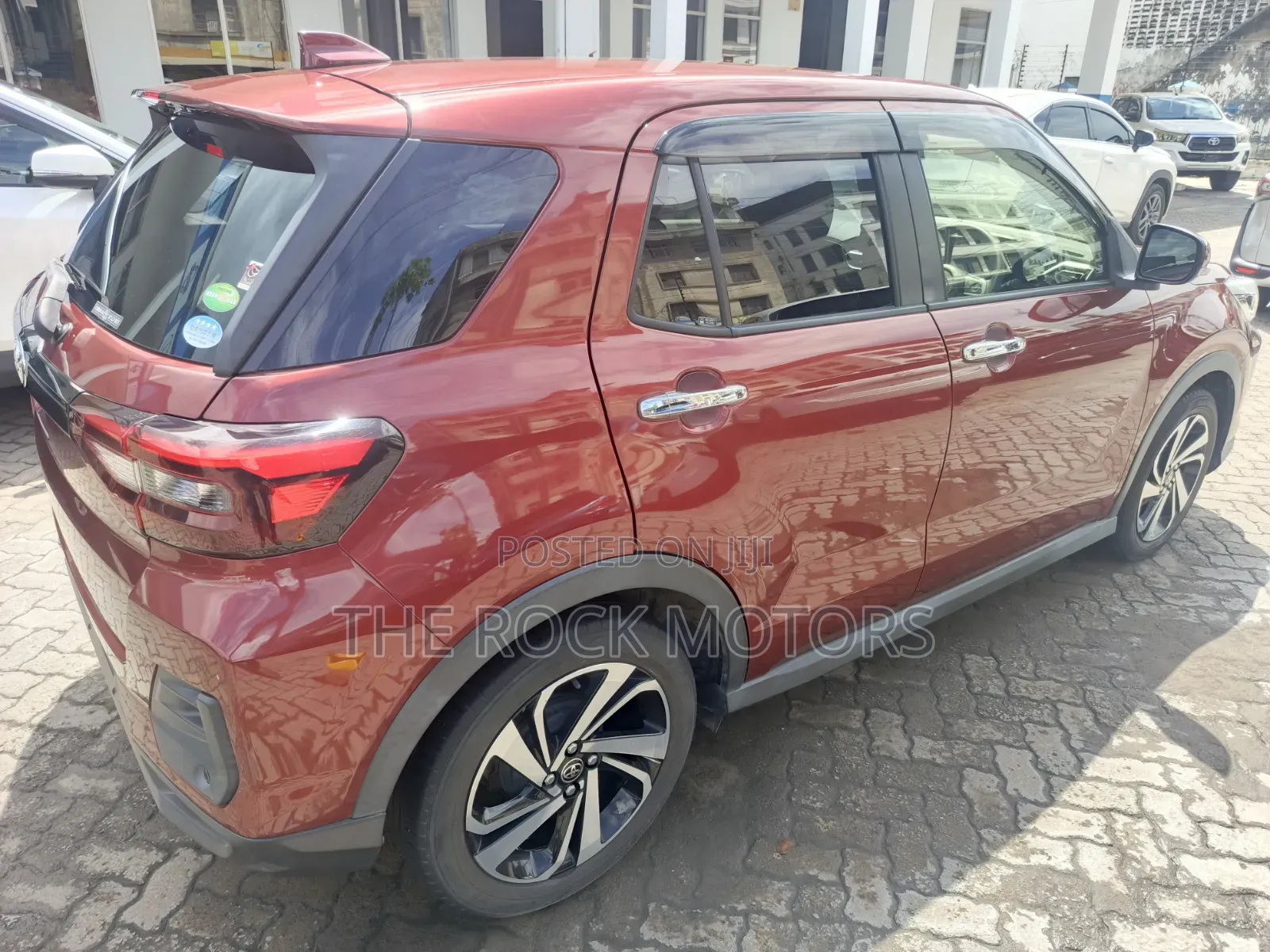 Toyota Raize 2020 Maroon