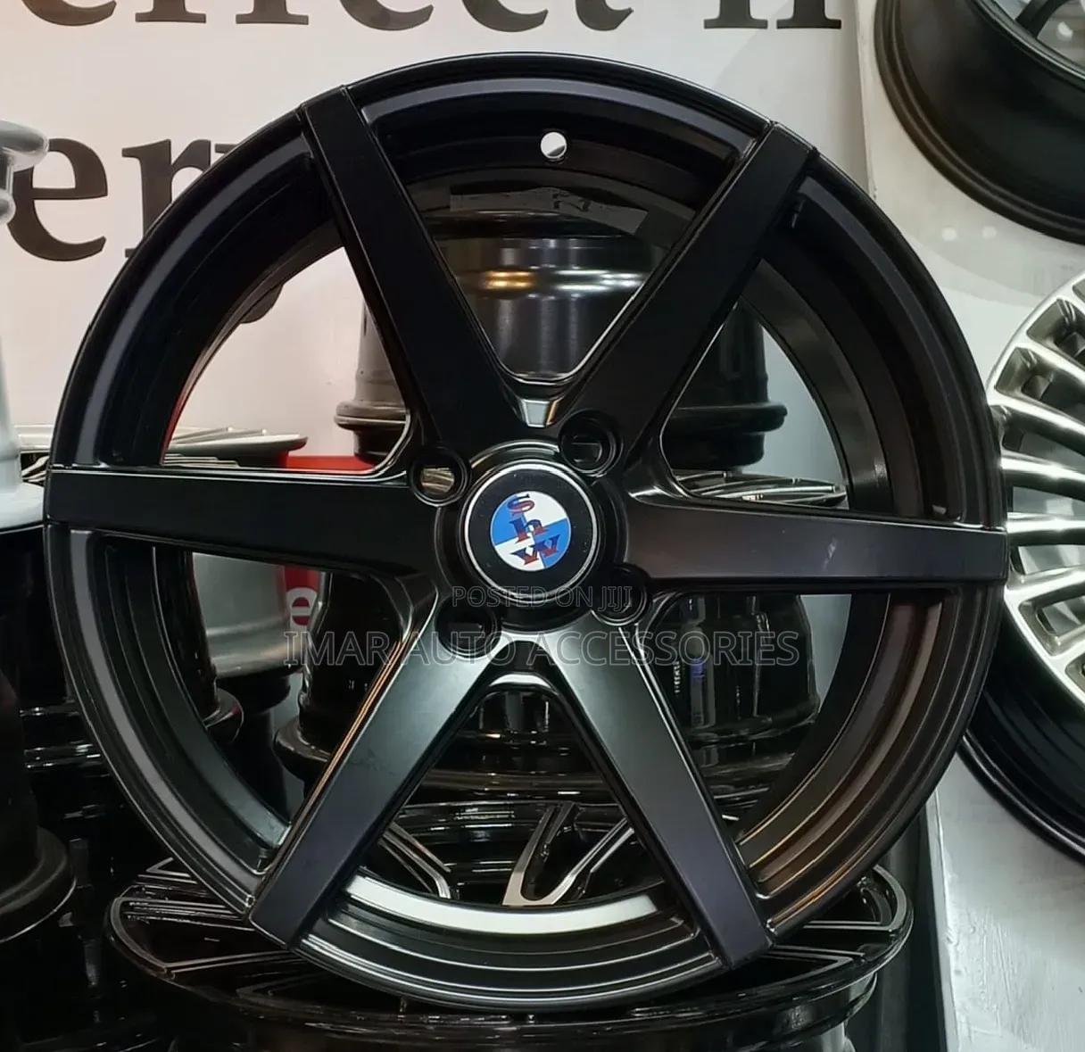 15 Inch Silver Black Rims – Elegant Wheel Designs