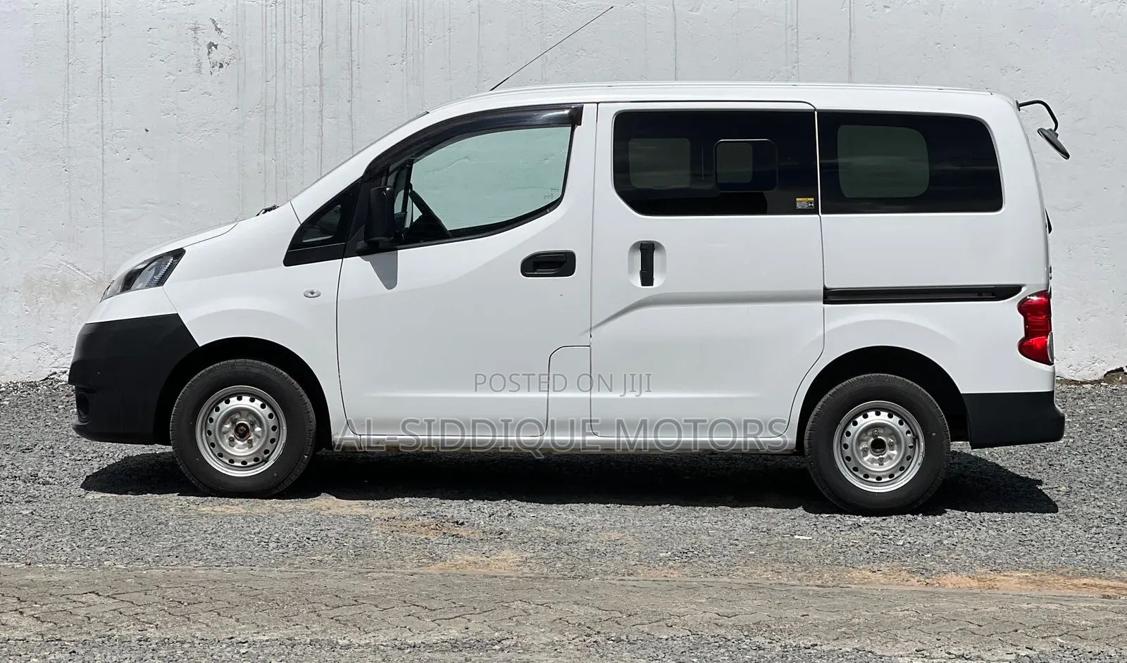Nissan NV200 SV 2020 White