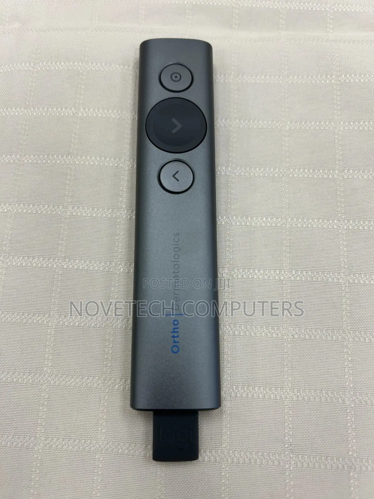 Logitech Spotlight Rechargeable Presentation Remote - 910-004861