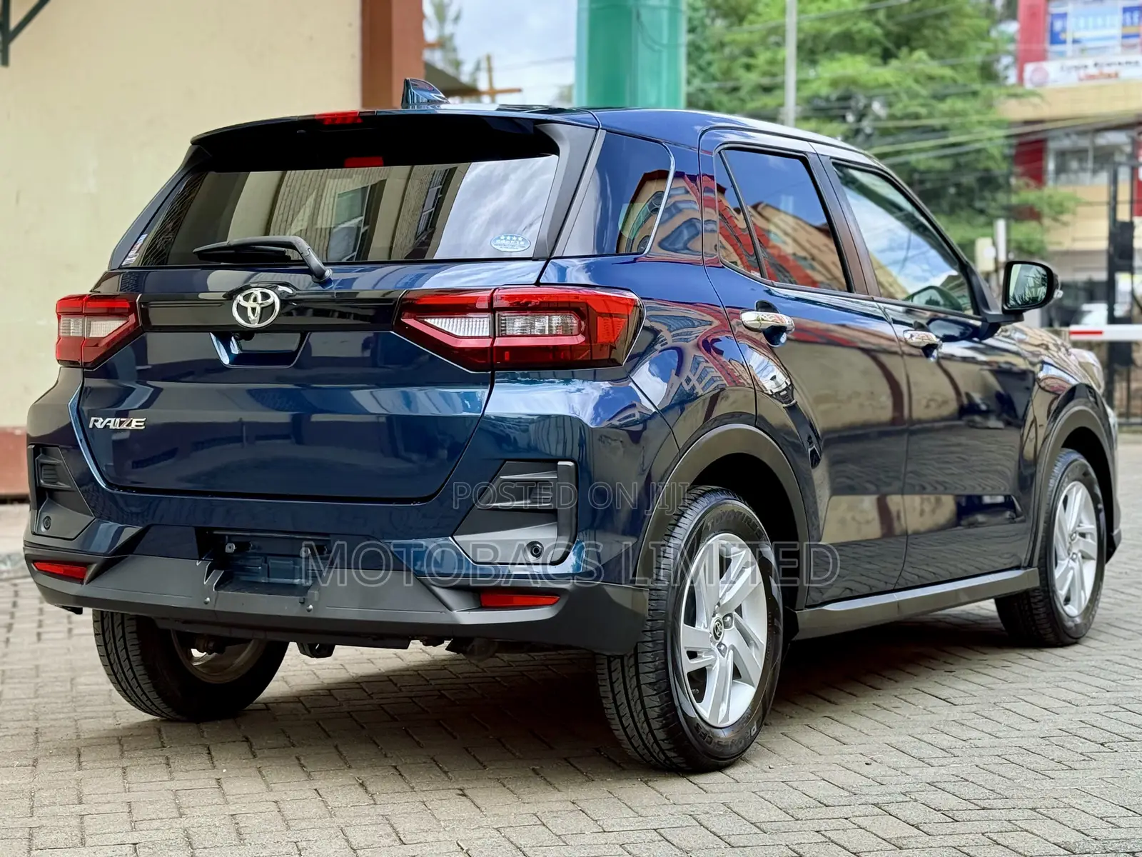 Toyota Raize 1.0 AWD 2020 Blue