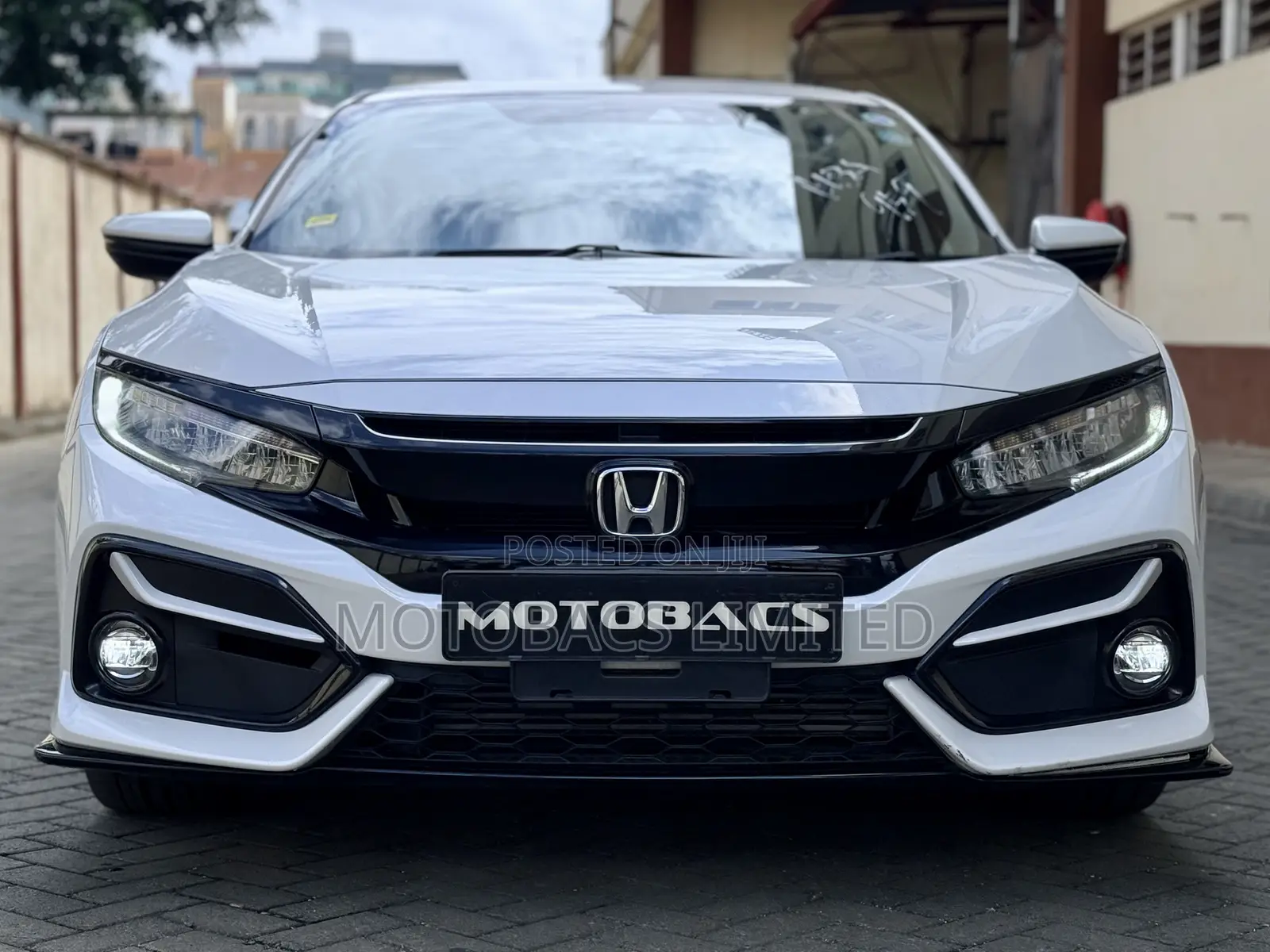 Honda Civic Sport Hatchback 2020 Pearl