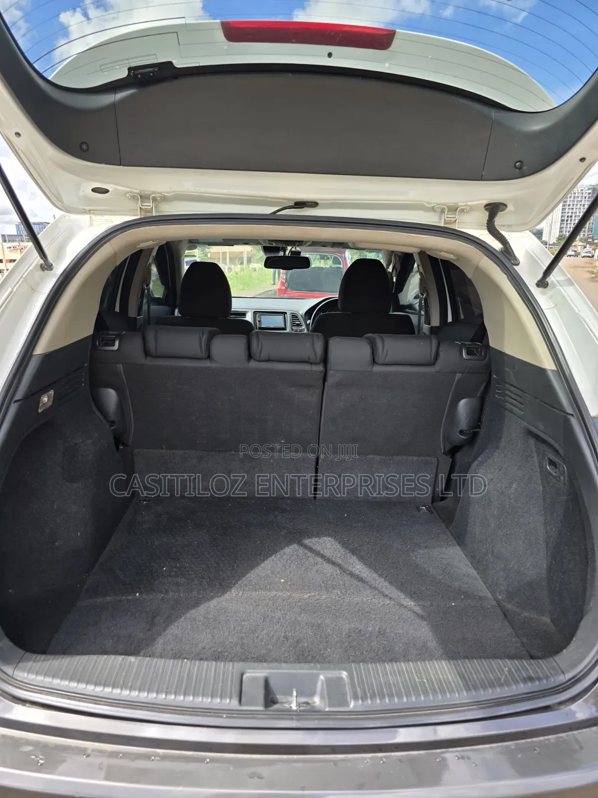 Honda Vezel 1.5 Hybrid 2WD 2016 White